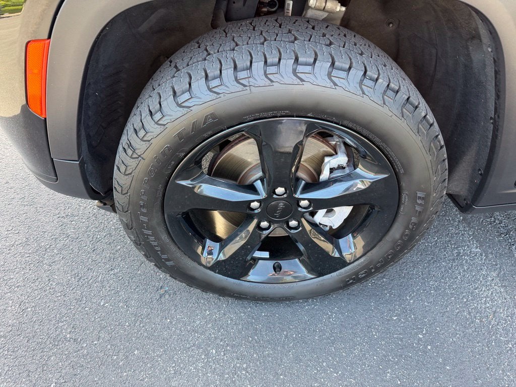 2023 Jeep Grand Cherokee L Altitude