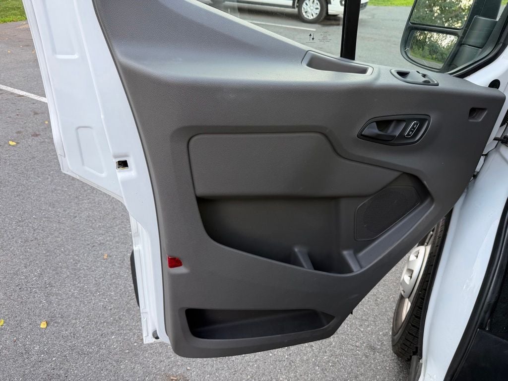 2025 Ford Transit-350 XLT