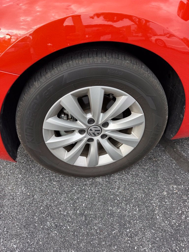 2019 Volkswagen Beetle Convertible 2.0T S