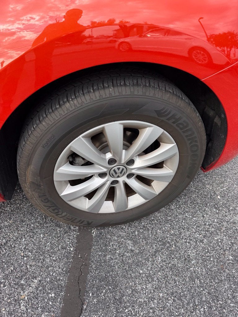 2019 Volkswagen Beetle Convertible 2.0T S