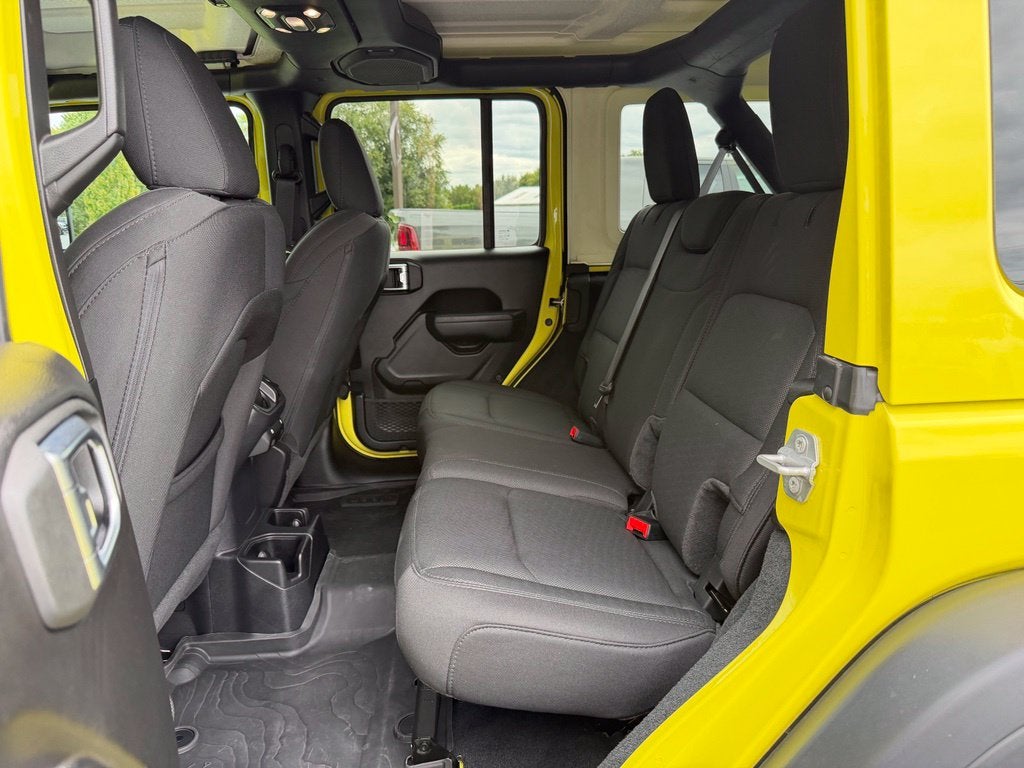 2022 Jeep Wrangler Unlimited High Tide 4x4
