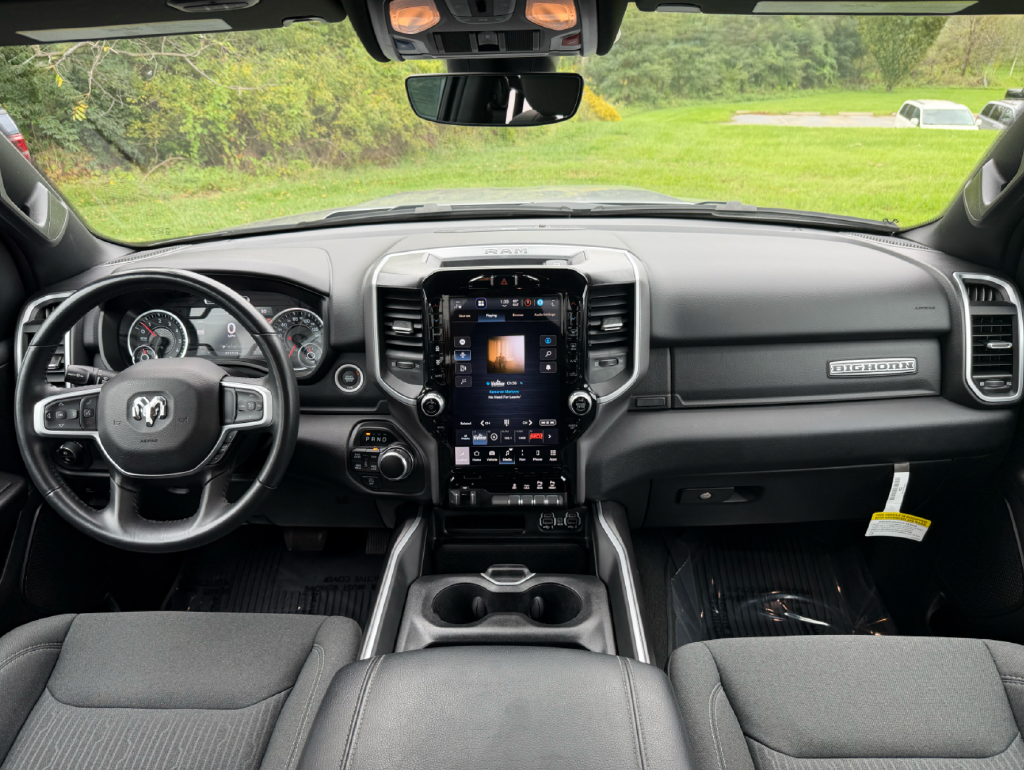 2023 RAM 1500 Big Horn Crew Cab 4x4 5'7' Box