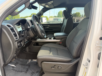 2023 RAM 1500 Big Horn Crew Cab 4x4 5'7' Box