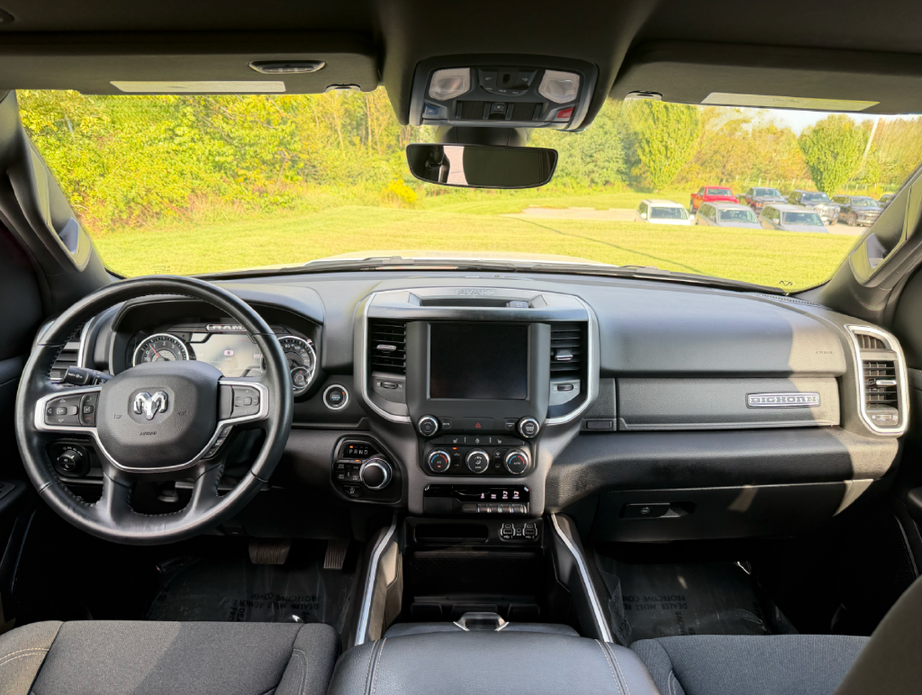 2023 RAM 1500 Big Horn Crew Cab 4x4 5'7' Box
