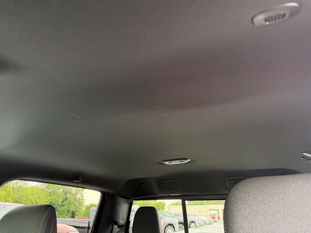 2023 RAM 1500 Big Horn Crew Cab 4x4 5'7' Box