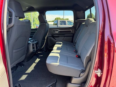 2024 RAM 1500 Big Horn Crew Cab 4x4 5'7' Box