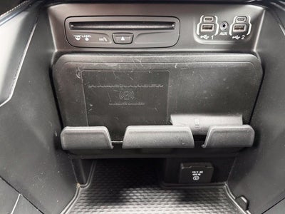 2019 RAM 1500 Limited Crew Cab 4x4 5'7' Box