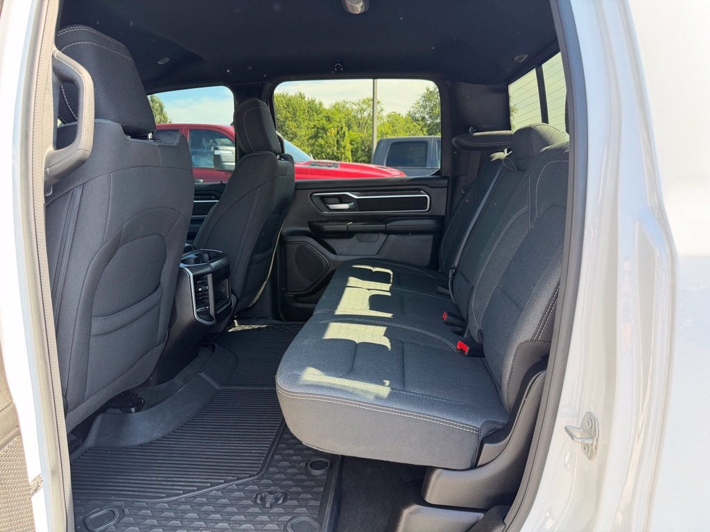 2023 RAM 1500 Big Horn Crew Cab 4x4 6'4' Box