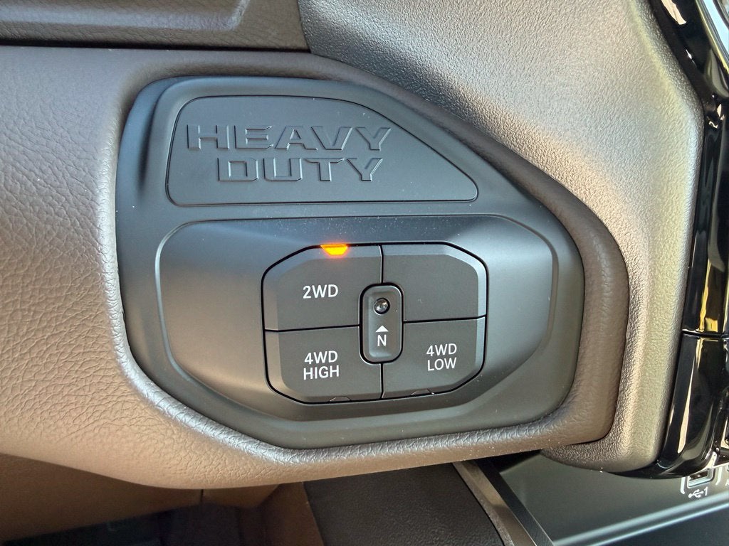 2026 RAM Ram 3500 RAM 3500 LARAMIE CREW CAB 4X4 6'4' BOX