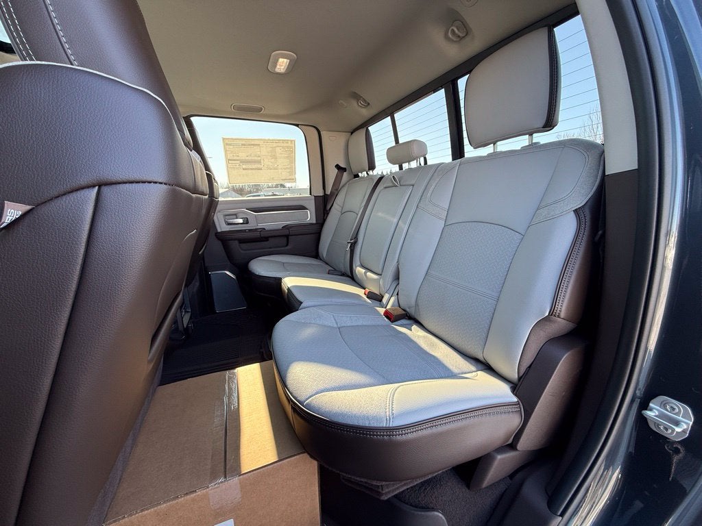 2026 RAM Ram 3500 RAM 3500 LARAMIE CREW CAB 4X4 6'4' BOX