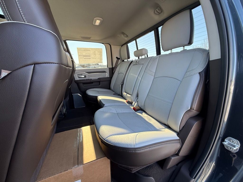 2026 RAM Ram 3500 RAM 3500 LARAMIE CREW CAB 4X4 6'4' BOX