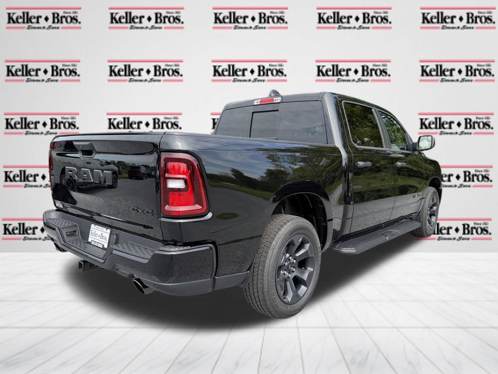 2026 RAM Ram 1500 RAM 1500 EXPRESS CREW CAB 4X4 5'7' BOX