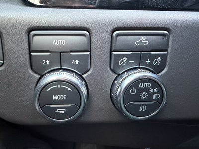 2024 GMC Sierra 1500 4WD Crew Cab Short Box Elevation with 3SB