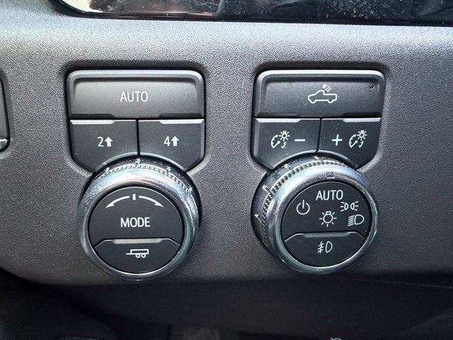 2024 GMC Sierra 1500 4WD Crew Cab Short Box Elevation with 3SB