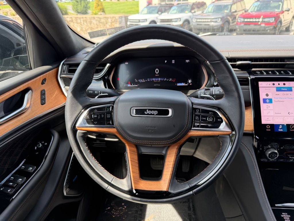 2023 Jeep Grand Cherokee Summit Reserve