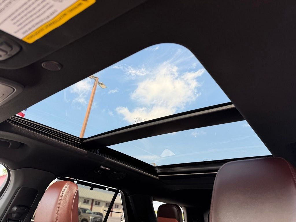 2023 Ford Explorer Platinum