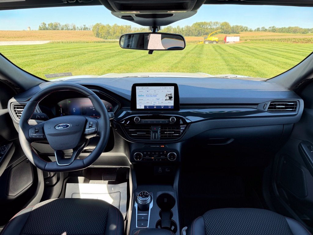2026 Ford Escape Hybrid ST-Line Select