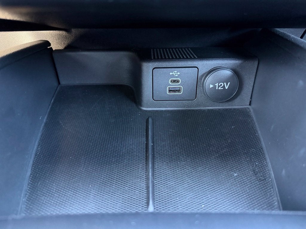 2026 Ford Escape Hybrid ST-Line Select