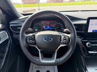 2024 Ford Explorer ST-Line
