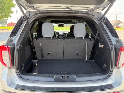 2024 Ford Explorer ST-Line
