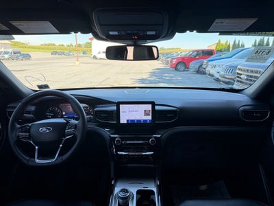 2023 Ford Explorer ST-Line
