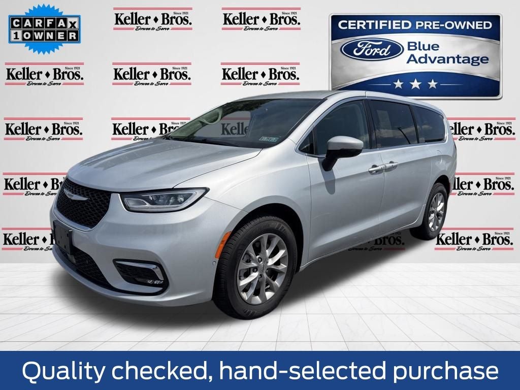 2023 Chrysler Pacifica Touring L